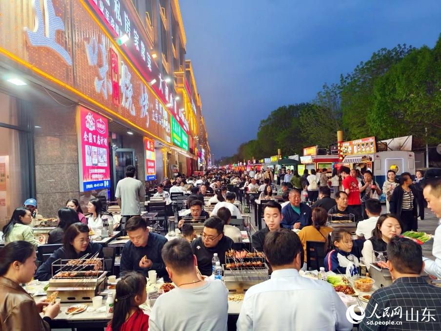 烧烤对地方旅游业的推动作用